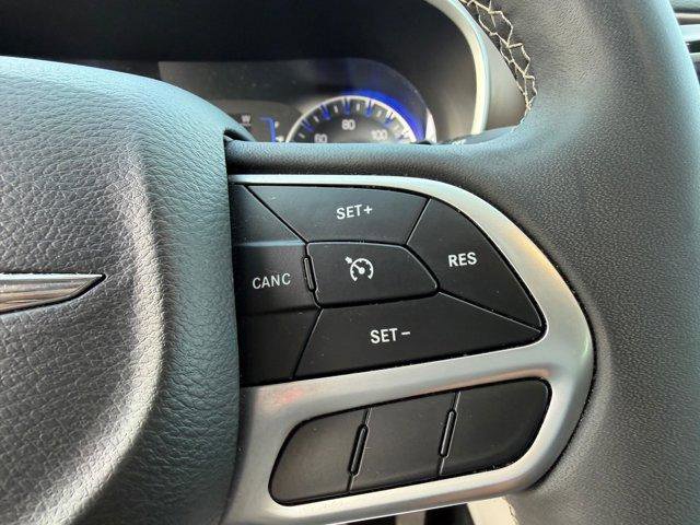 Used 2023 Chrysler Voyager LX FWD image 22