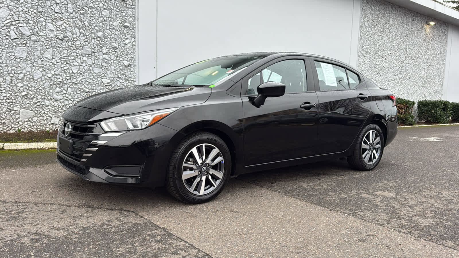 Used 2023 Nissan Versa SV