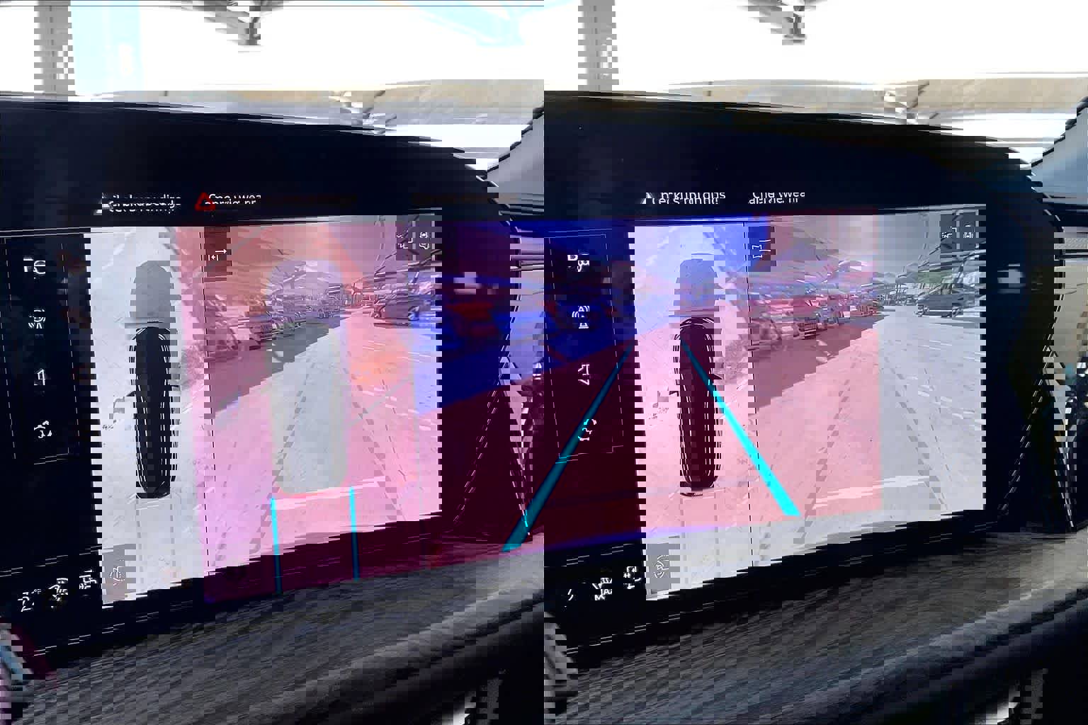 Used 2025 Audi Q5 Premium w/ Convenience Package image 26