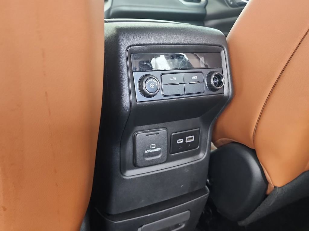 Certified 2020 GMC Acadia AT4 w/ Trailering Package AWD/4WD image 21