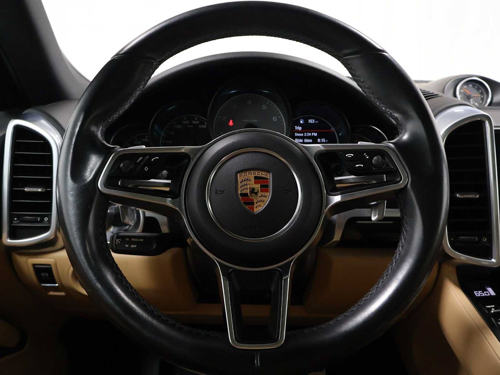 Used 2018 Porsche Cayenne S AWD/4WD image 24