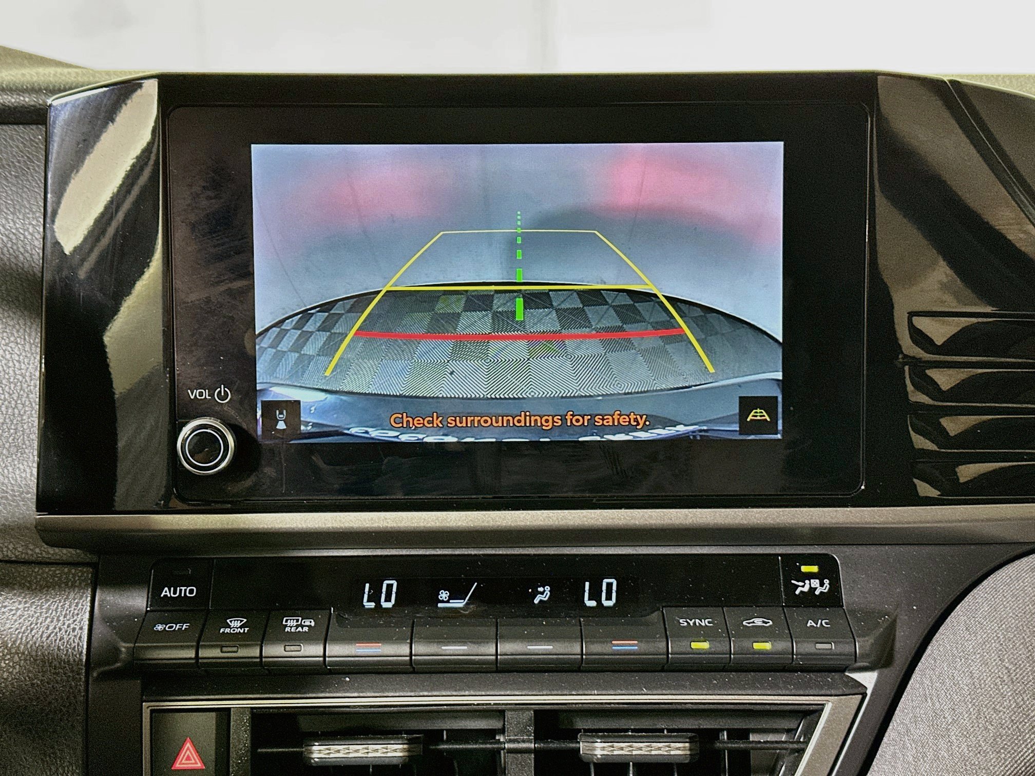 Used 2025 Toyota Camry LE w/ Convenience Package FWD image 25