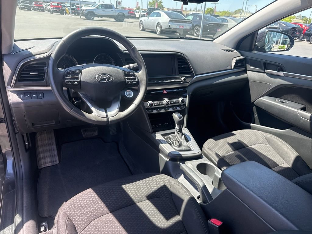 Used 2020 Hyundai Elantra Value Edition w/ Cargo Package (C1) image 15