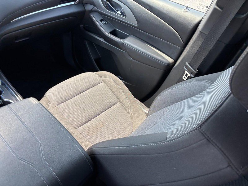 Certified 2023 Chevrolet Traverse LT image 14