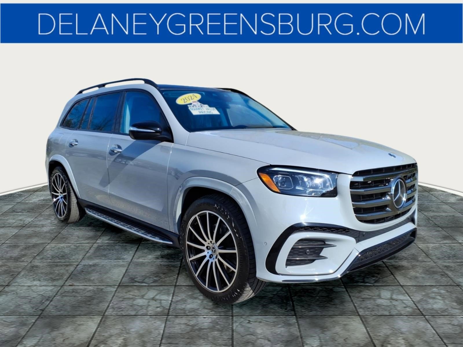 Used 2024 Mercedes-Benz GLS 580 4MATIC image 1