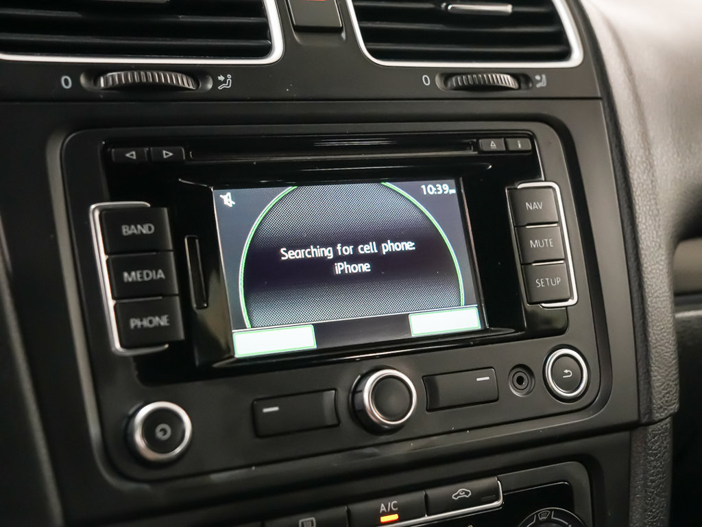 Used 2014 Volkswagen GTI Driver's Edition FWD image 28