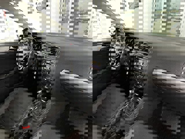 Used 2018 Volkswagen Jetta Wolfsburg Edition image 16