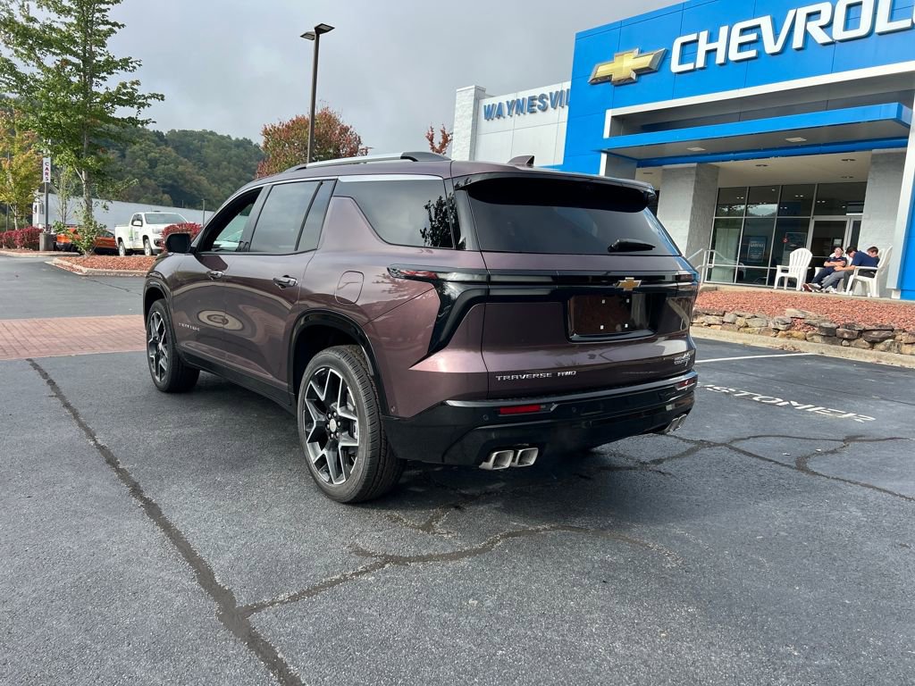 New 2026 Chevrolet Traverse High Country w/ LPO, Floor Liner Package image 5