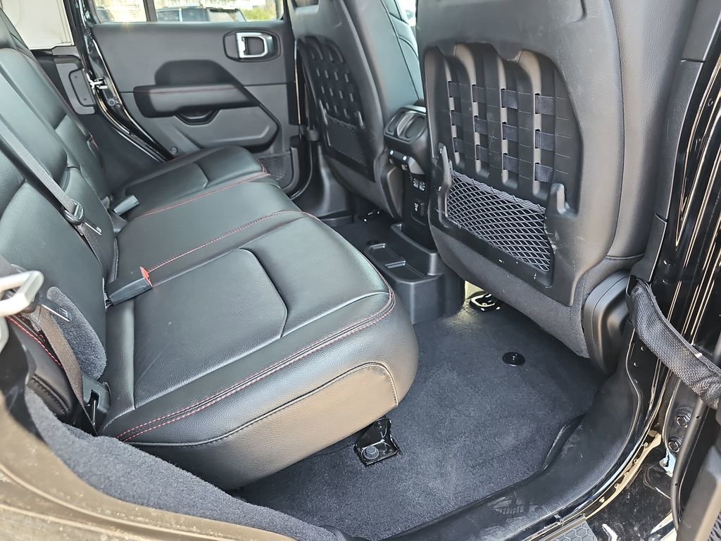 Used 2023 Jeep Wrangler Unlimited Rubicon w/ LED Lighting Group image 14