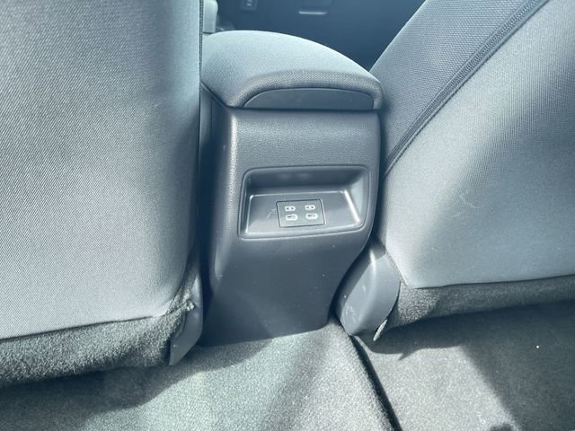 Used 2025 Toyota Corolla LE FWD image 19