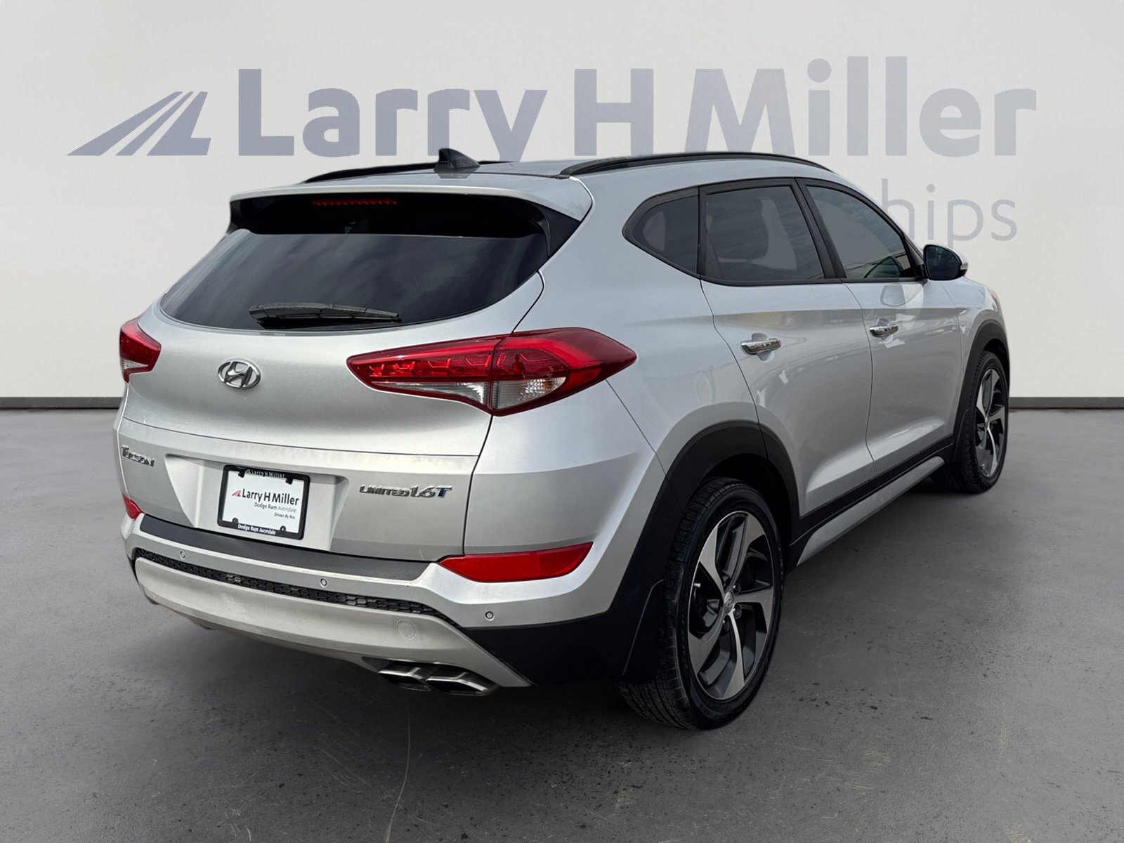 Used 2018 Hyundai Tucson Limited w/ Ultimate Package 02 image 5