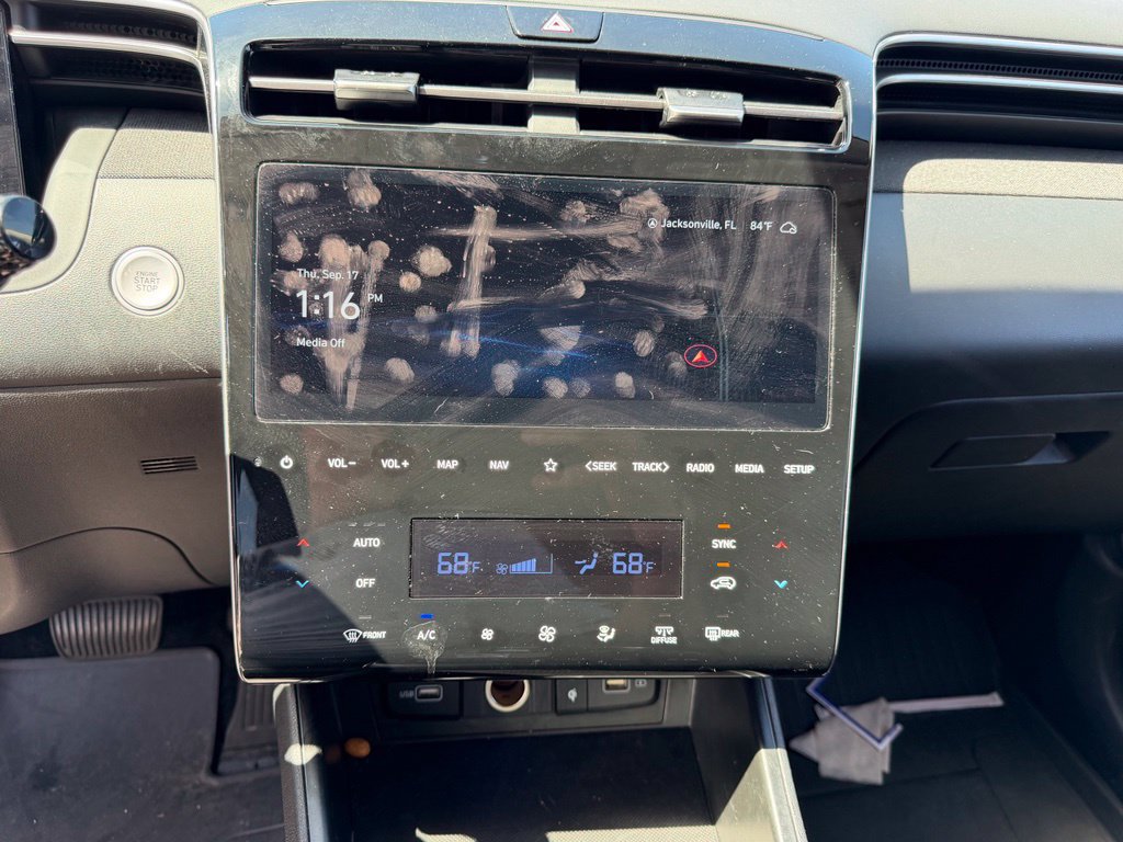 Used 2024 Hyundai Tucson Limited FWD image 27