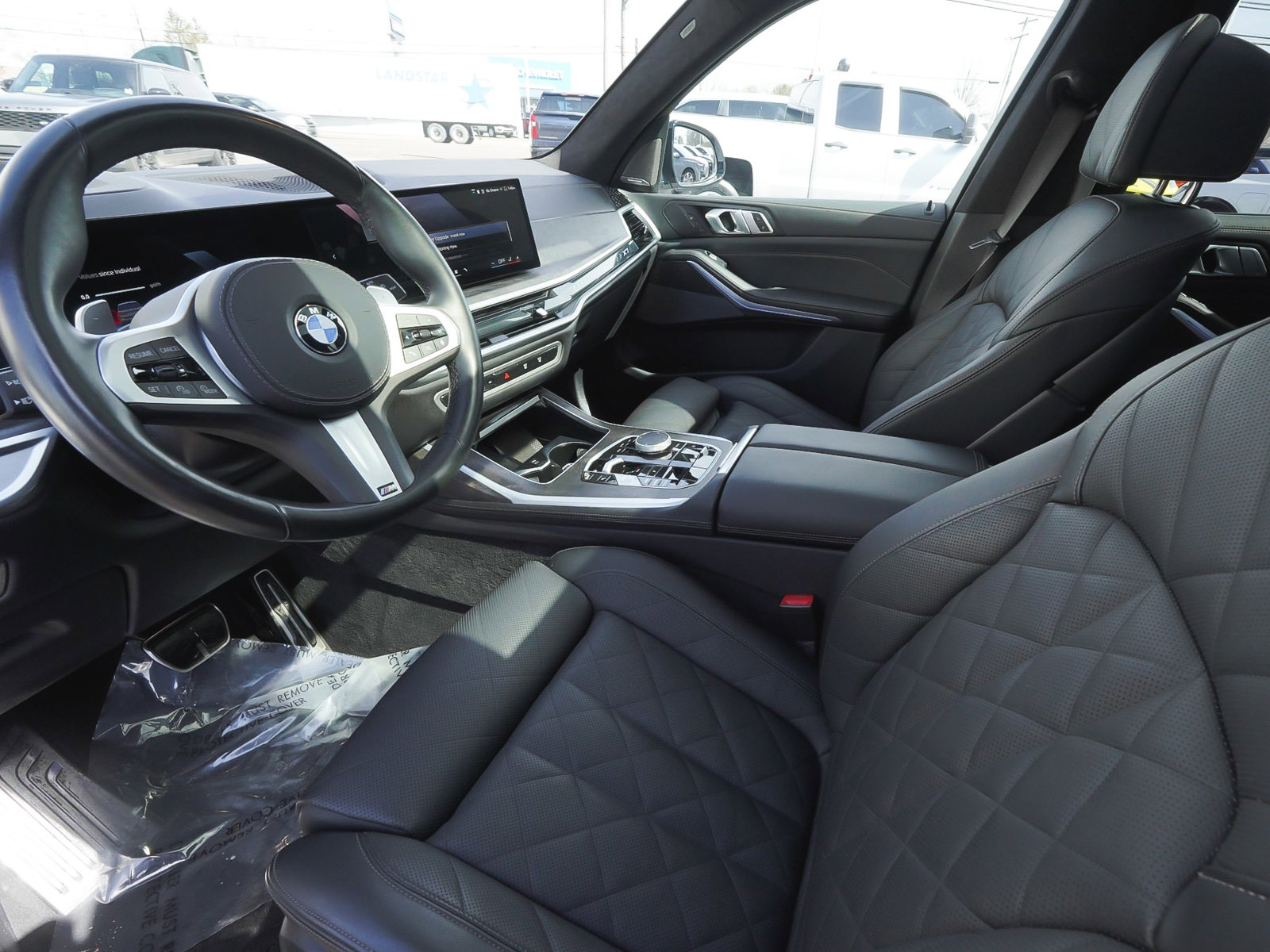 Used 2025 BMW X7 xDrive40i image 15