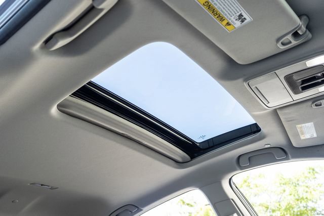 Used 2023 Honda Accord EX image 13