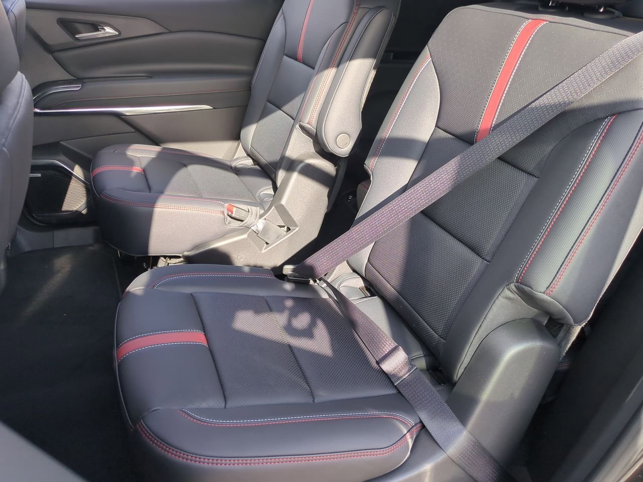 New 2026 Chevrolet Traverse RS AWD/4WD image 26
