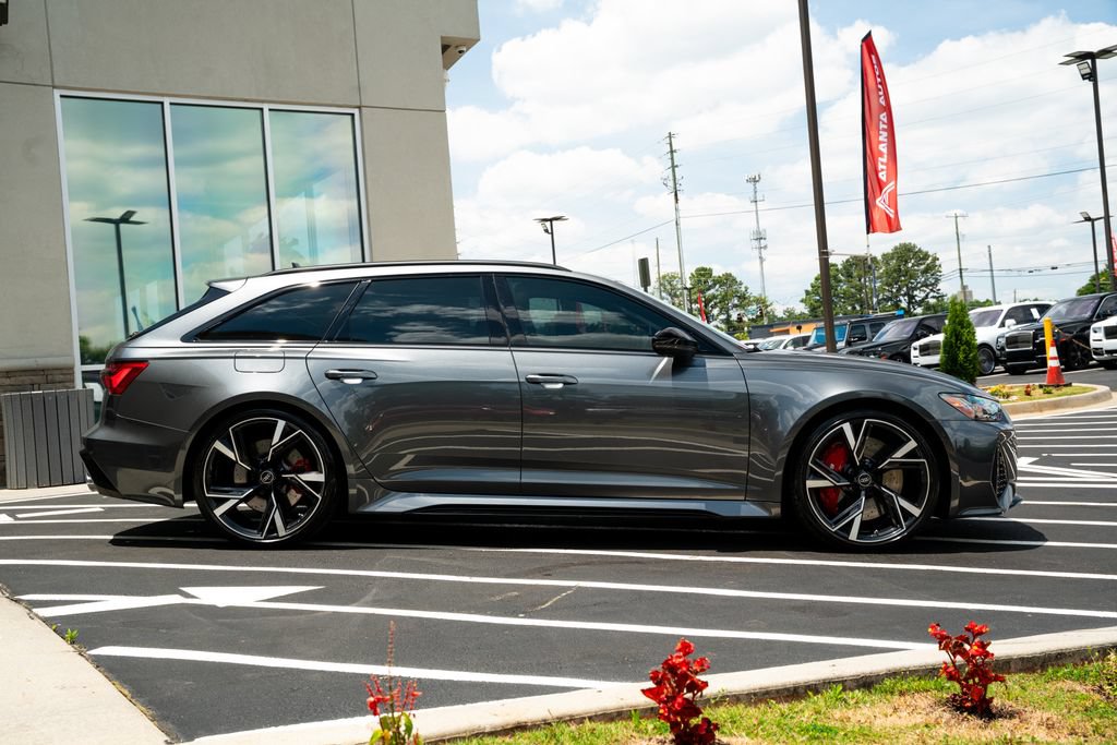 Used 2022 Audi RS 6 w/ Executive Package AWD/4WD image 12