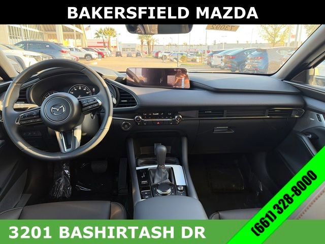 New 2026 MAZDA MAZDA3 Hatchback w/Premium Plus Pkg image 12