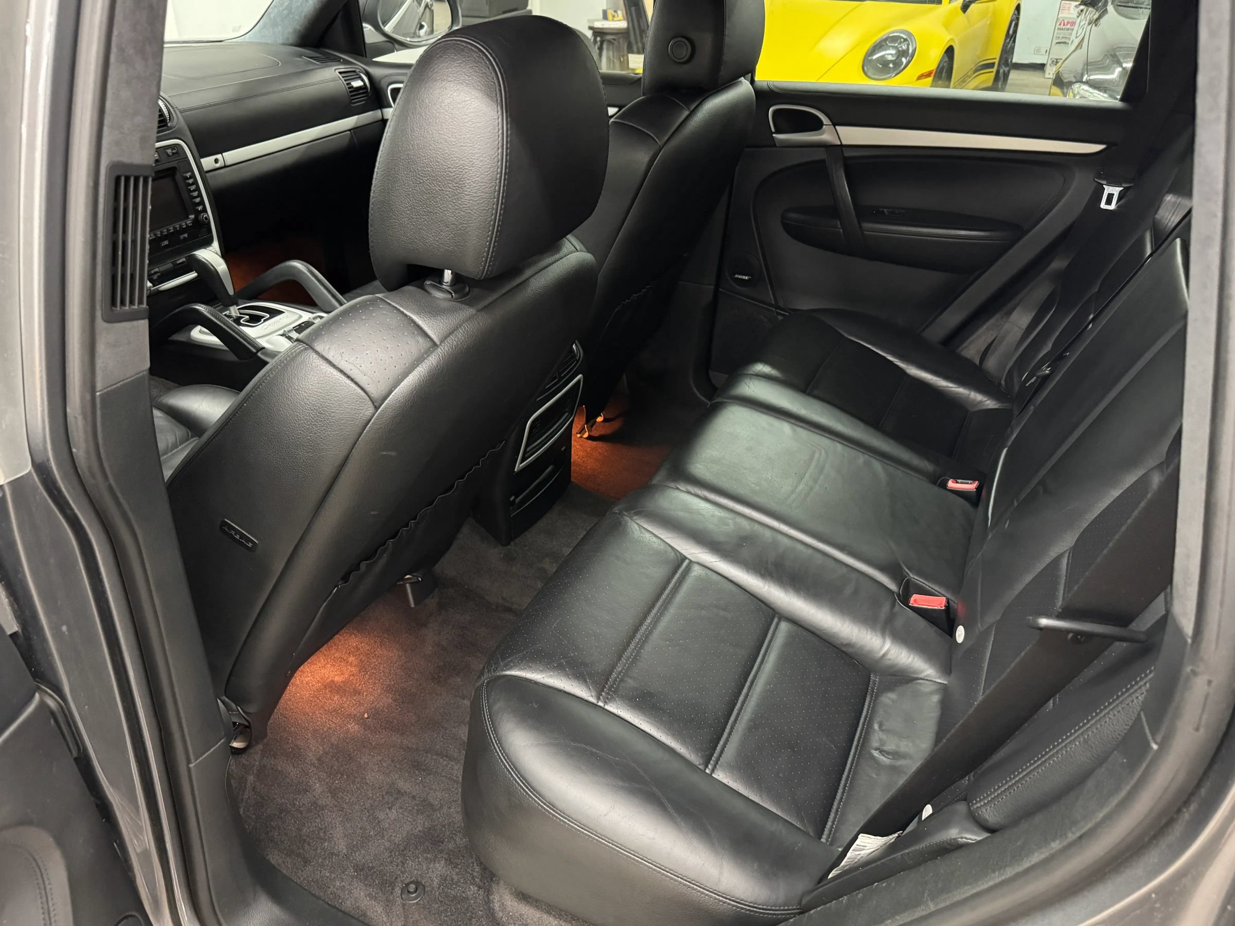 Used 2008 Porsche Cayenne Turbo AWD/4WD image 20