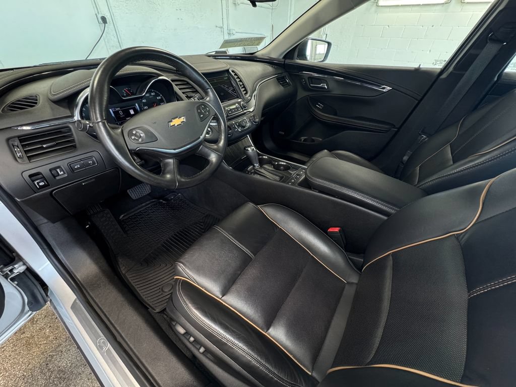 Used 2018 Chevrolet Impala Premier FWD image 14