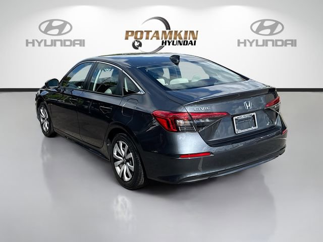 Used 2023 Honda Civic LX image 7