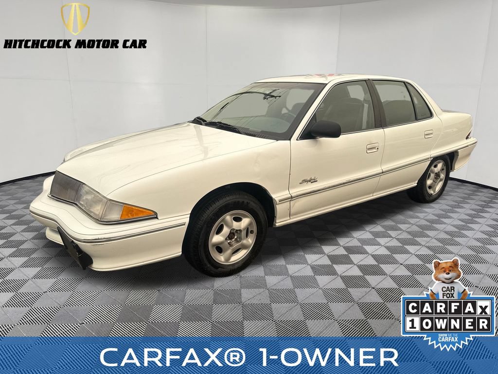 Used 1995 Buick Skylark Custom FWD image 1