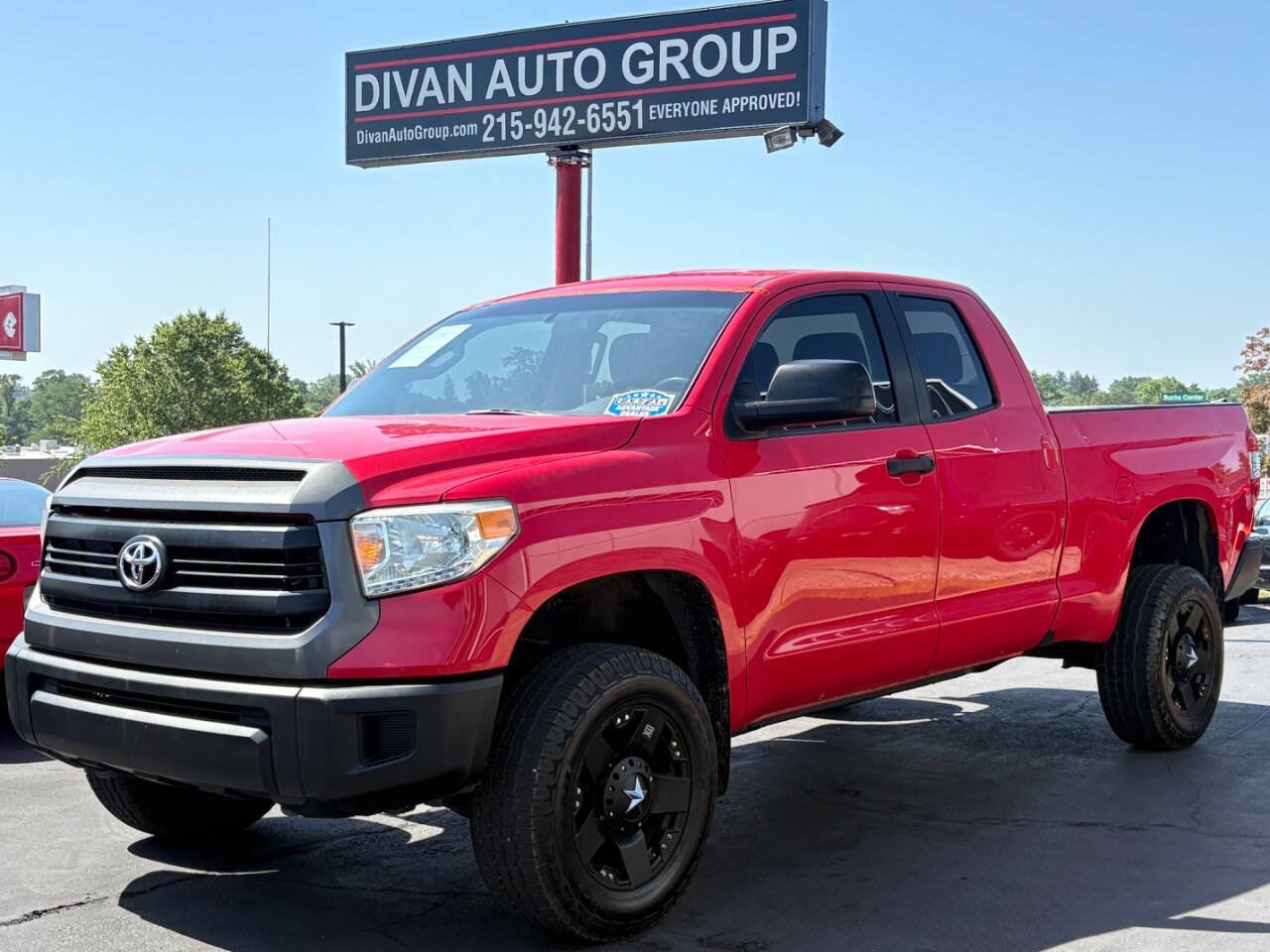 Used 2014 Toyota Tundra SR AWD/4WD image 3