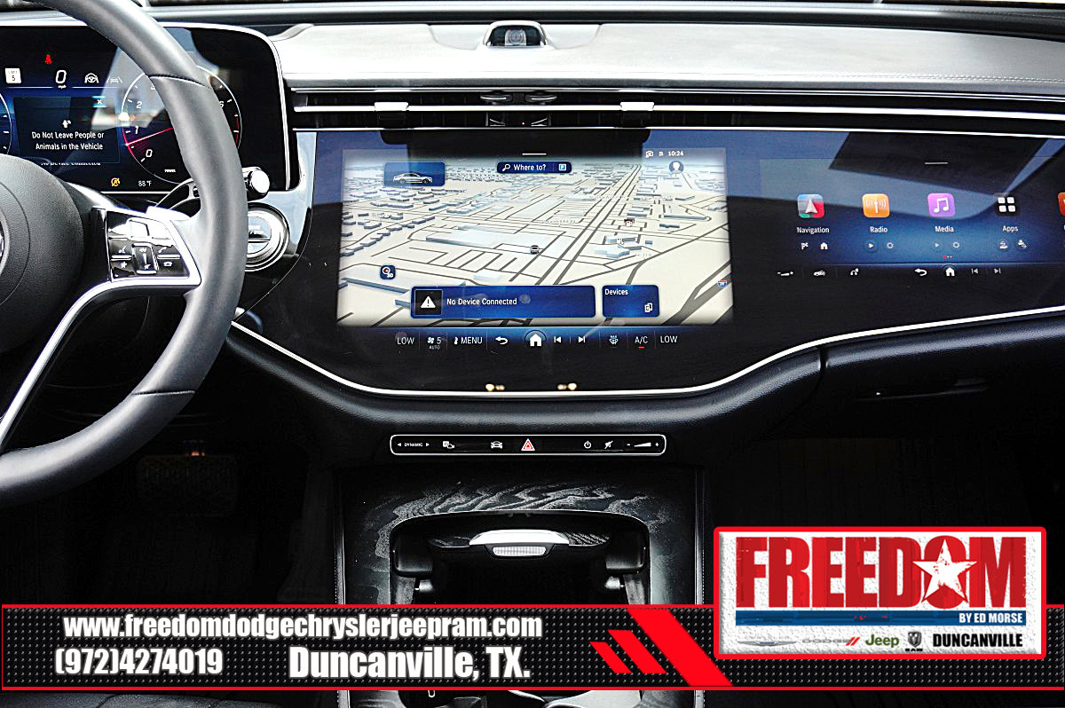 Used 2025 Mercedes-Benz E 350 Sedan image 19