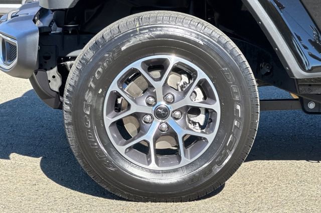 New 2025 Jeep Gladiator Sport AWD/4WD image 25