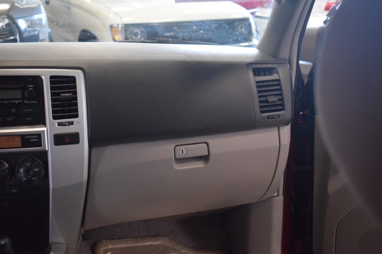 Used 2005 Toyota 4Runner SR5 image 42
