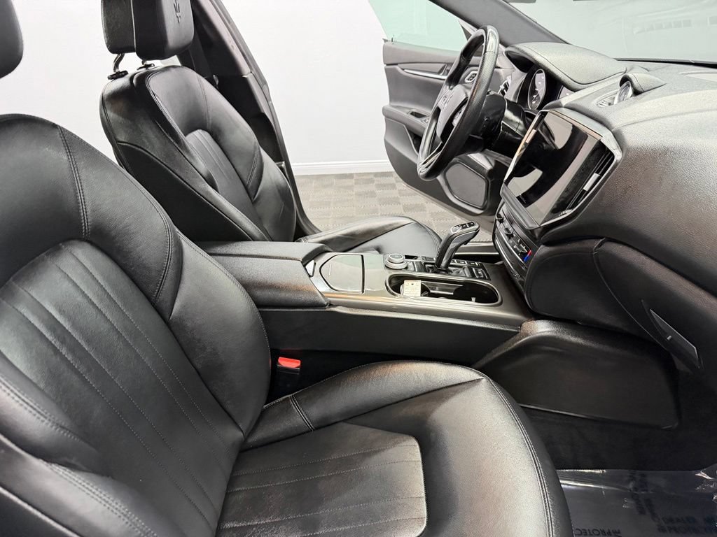 Used 2021 Maserati Ghibli RWD image 50