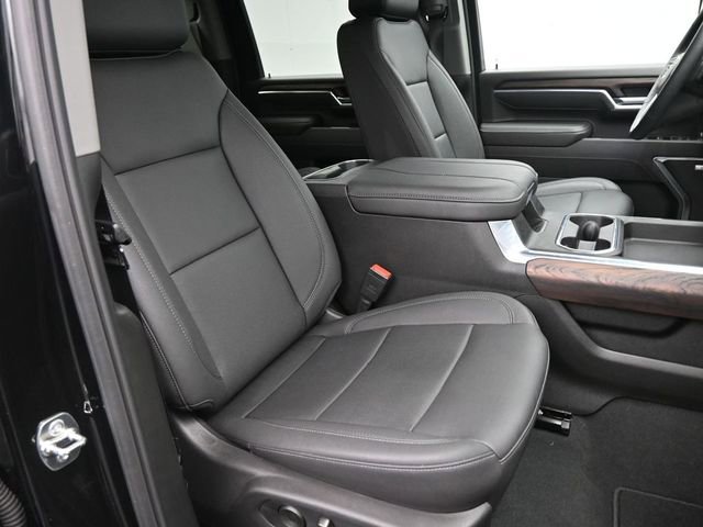 Used 2025 GMC Sierra 3500 SLT w/ SLT Convenience Package image 11