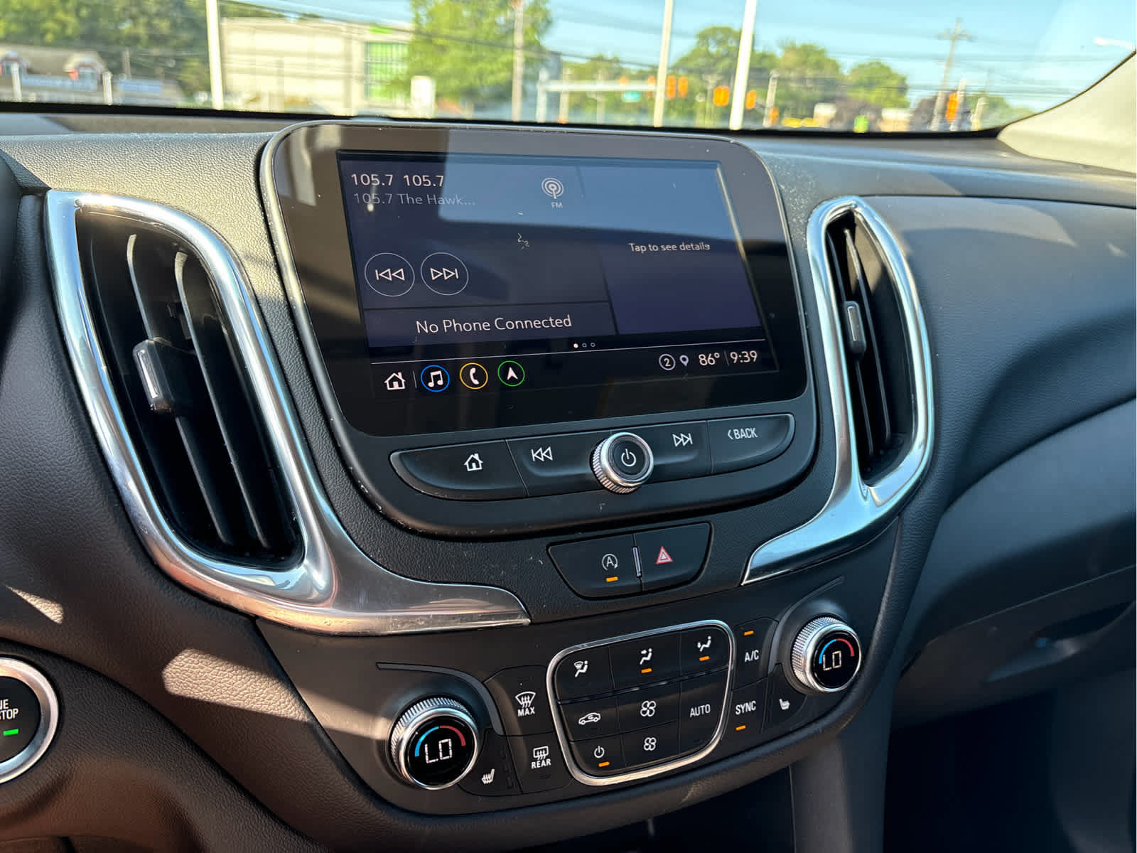 Certified 2022 Chevrolet Equinox LT AWD/4WD image 10