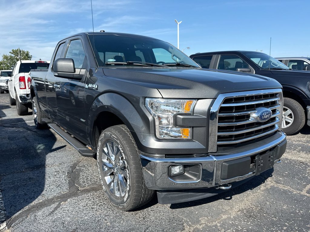 Used 2017 Ford F150 XLT w/ Equipment Group 302A Luxury AWD/4WD image 4