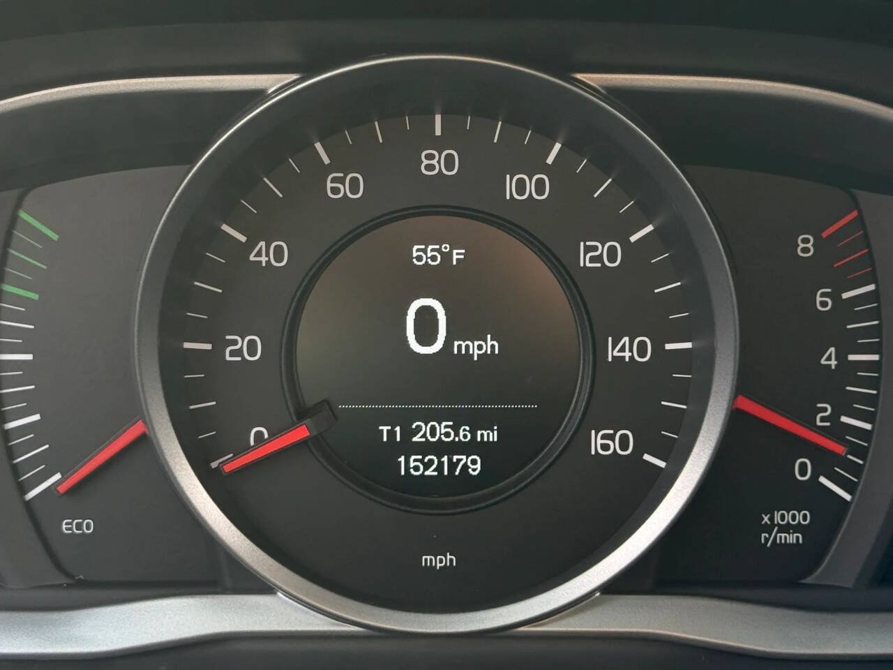 Used 2016 Volvo XC60 T5 w/ Proximity Package FWD image 24