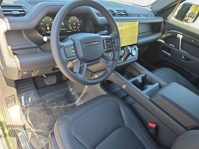 New 2026 Land Rover Defender 110 X-Dynamic SE image 13