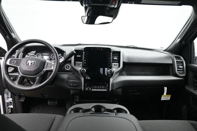 New 2026 RAM 3500 Tradesman AWD/4WD image 16