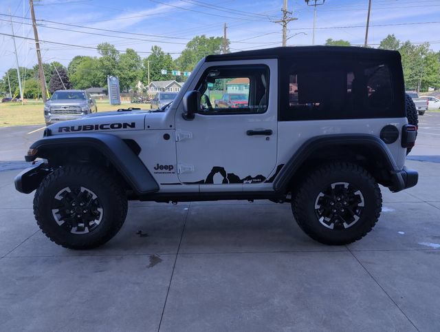 Used 2024 Jeep Wrangler Rubicon w/ Technology Group AWD/4WD image 5