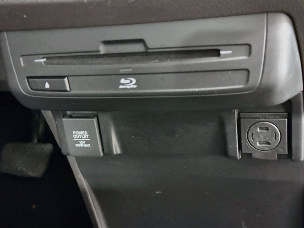 Used 2018 Honda Odyssey Elite image 38