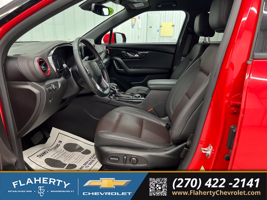Used 2024 Chevrolet Blazer RS FWD image 9