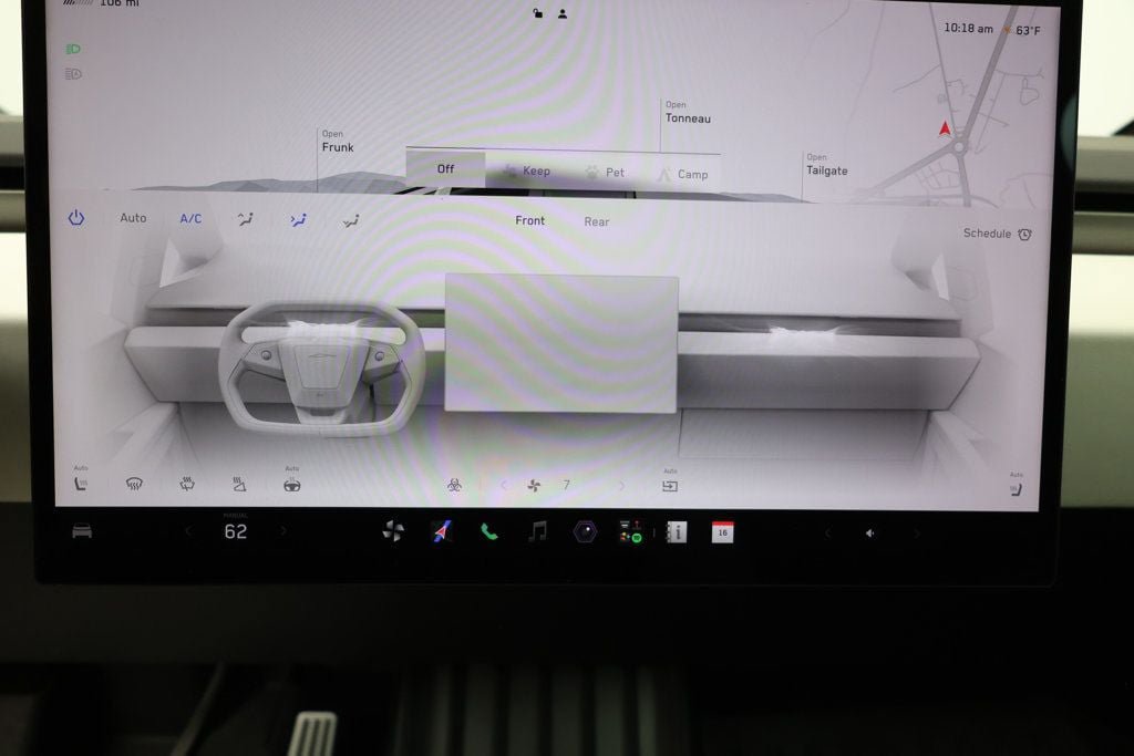 Used 2024 Tesla Cybertruck AWD Crew Cab image 22