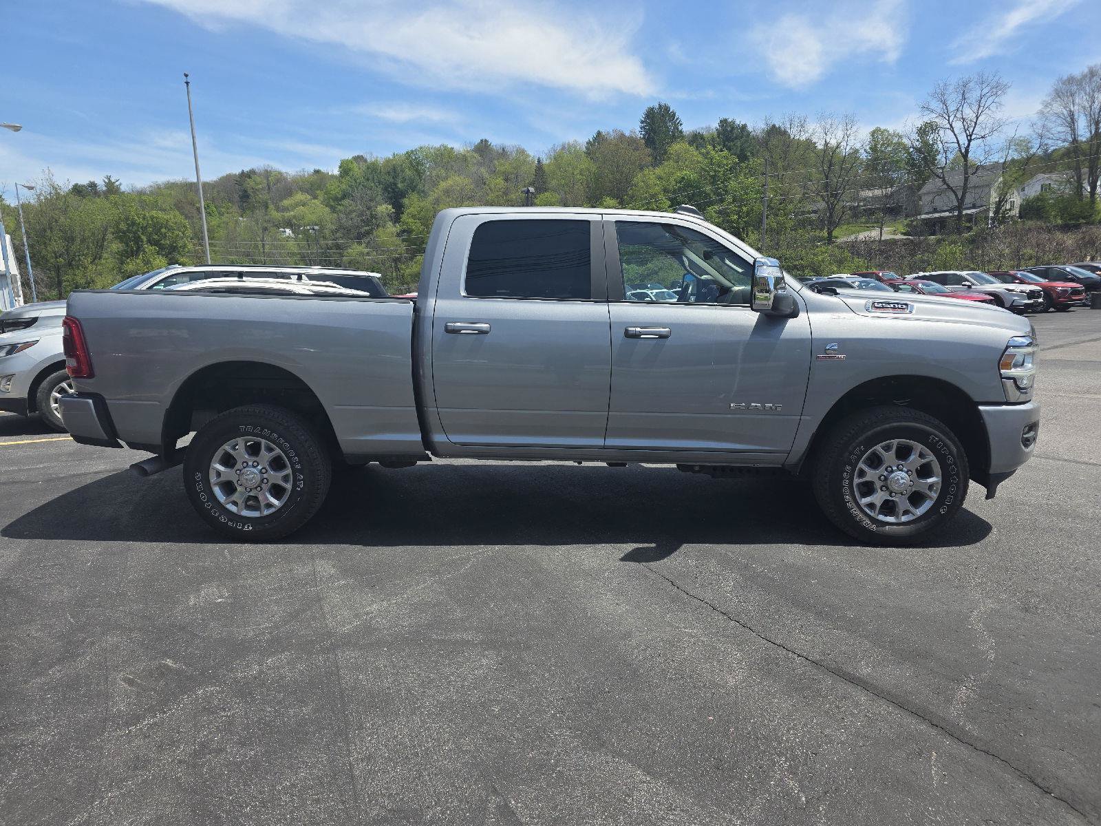 Used 2024 RAM 2500 Laramie w/ Safety Group AWD/4WD image 8