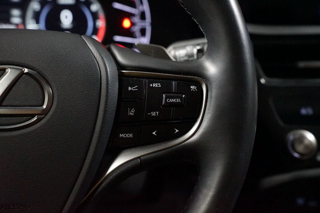 Used 2024 Lexus ES 350 w/ Premium Package FWD image 13