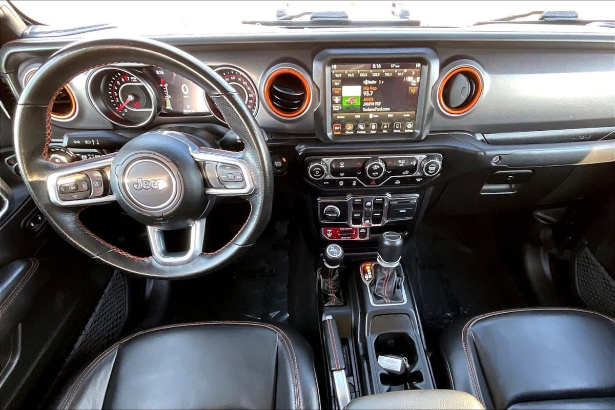 Used 2022 Jeep Gladiator Mojave w/ Trailer Tow Package image 11