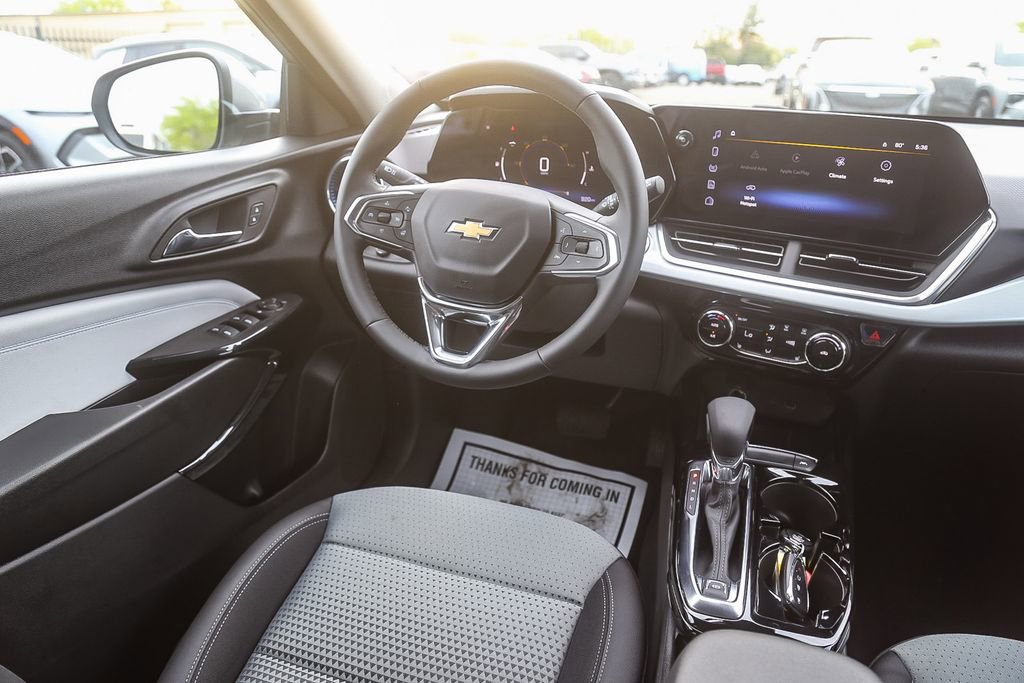 Certified 2026 Chevrolet Trax LT w/ Driver Confidence Package image 28