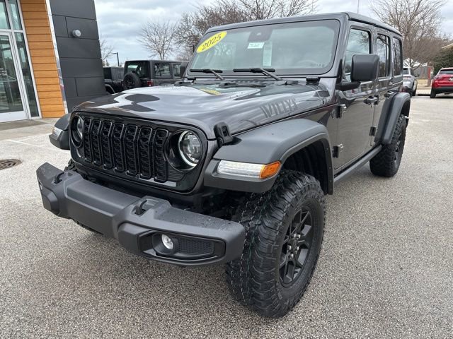 Used 2025 Jeep Wrangler Willys image 2