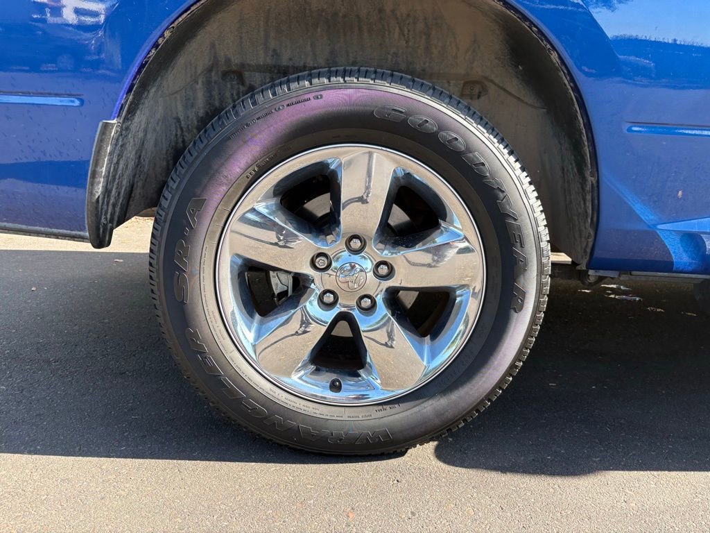 Used 2018 RAM 1500 Big Horn image 6