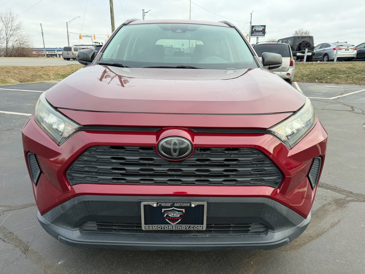 Used 2019 Toyota RAV4 LE image 12
