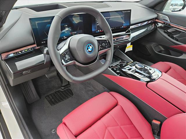 New 2026 BMW i5 eDrive40 image 3
