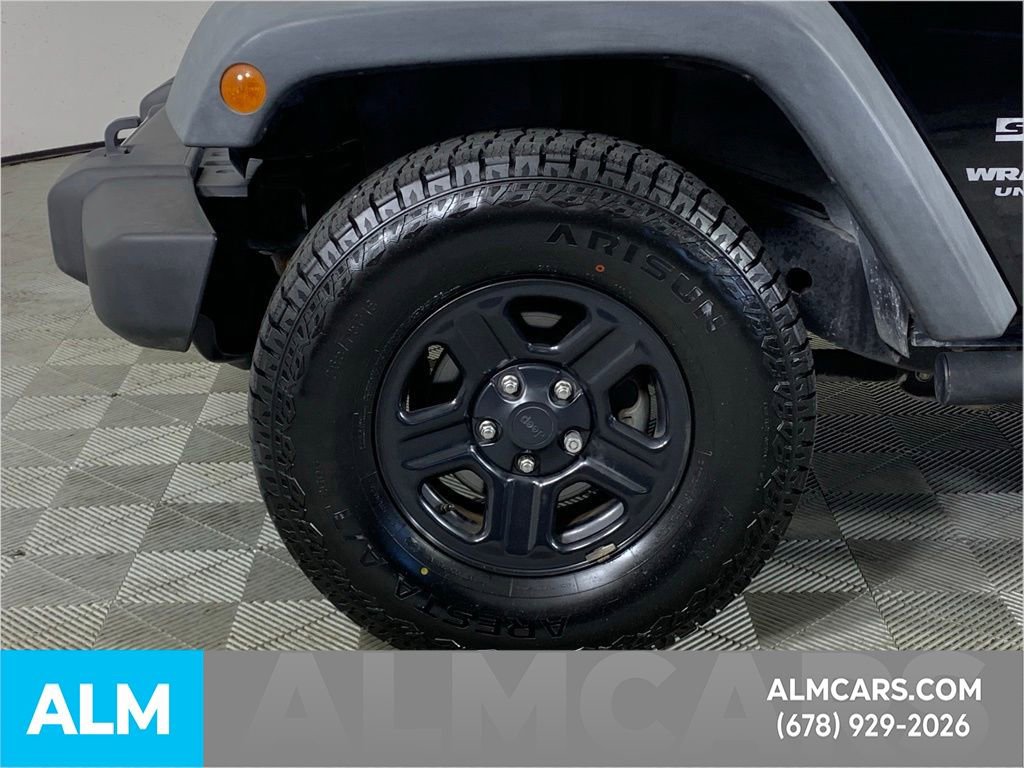 Used 2016 Jeep Wrangler Unlimited Sport w/ Connectivity Group image 16