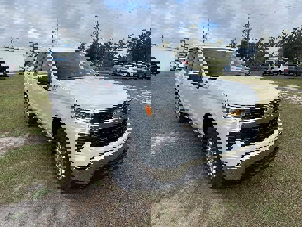 New 2026 Chevrolet Silverado 1500 LT image 2